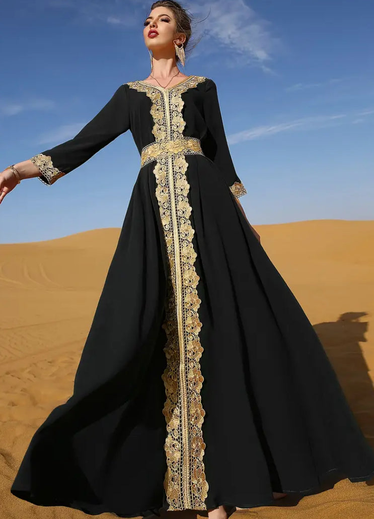 Royal & Gold Moroccan Kaftan – The Desert Queen Edition ✨