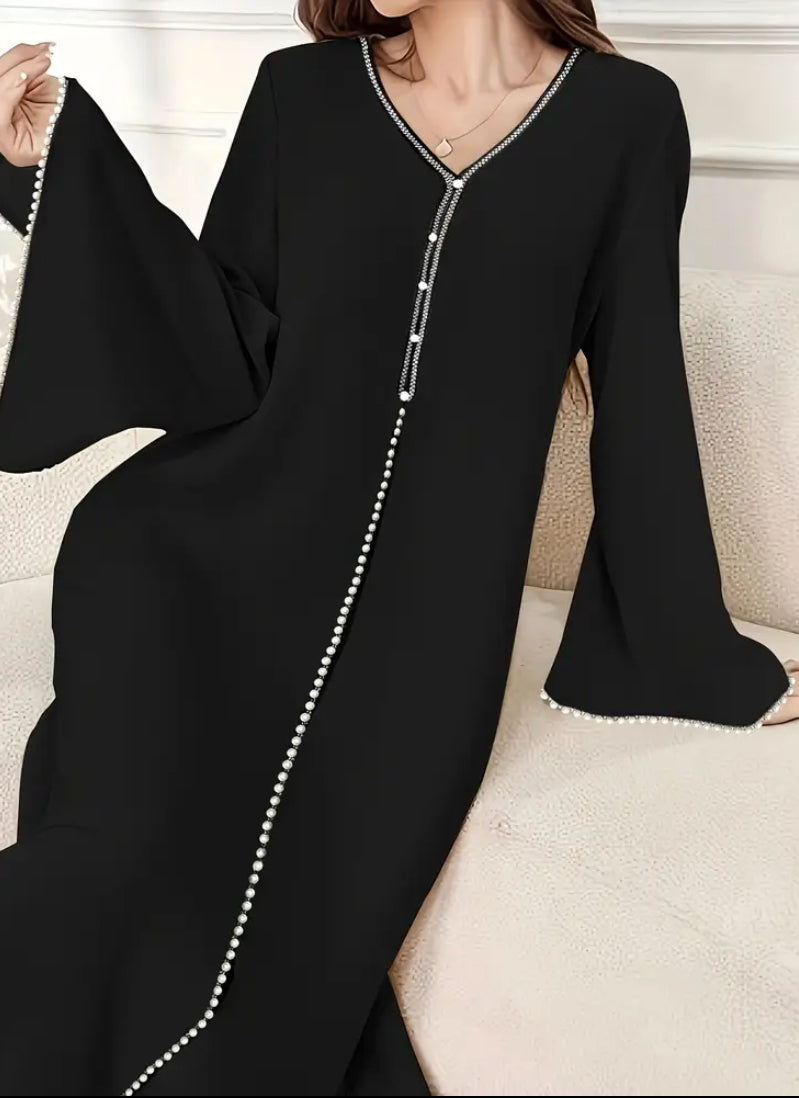 Royal Paisley Embroidered Kaftan – Premium Moroccan Style Jalabiya