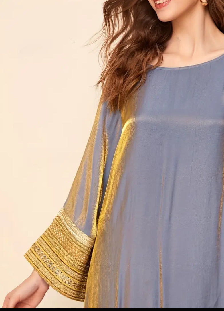 ✨ Metallic Glam: Silver & Gold Statement Kaftan ✨