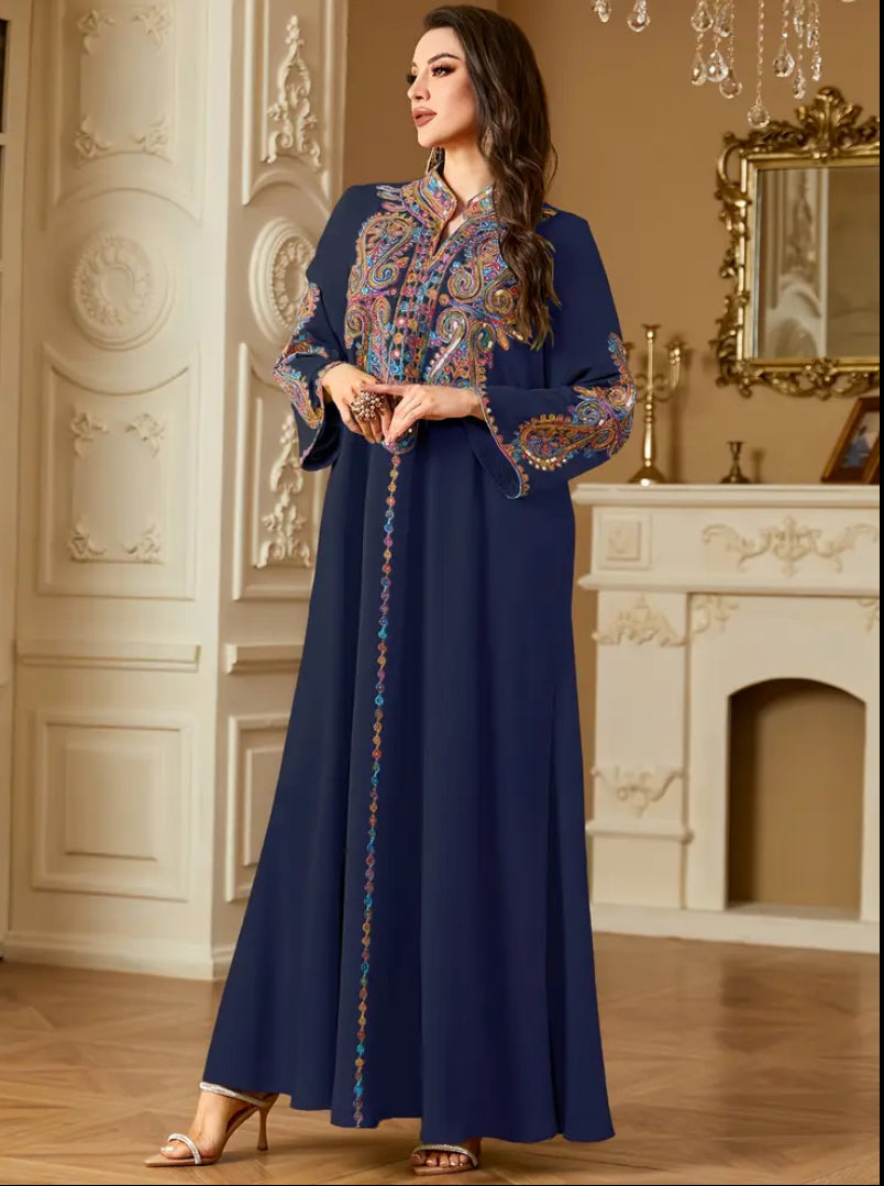 Royal Paisley Embroidered Kaftan – Premium Moroccan Style Jalabiya